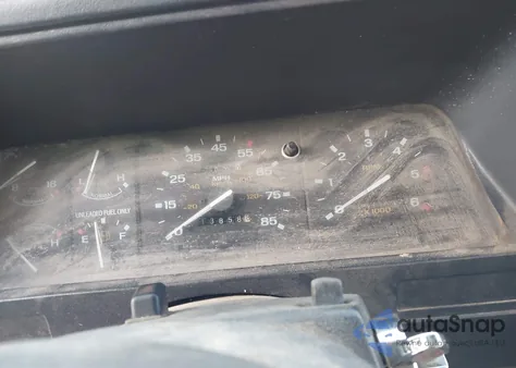 1992 Ford Explorer из США, поврежденный, VIN 1FMDU34X2NUD97785